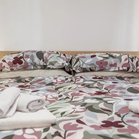 Happy Haven - Your Away From Apartmán Řím