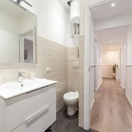 Happy Haven - Your Away From Řím